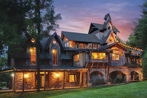 Whimsical Gatehouse at Dark Horse Retreat - Image 1